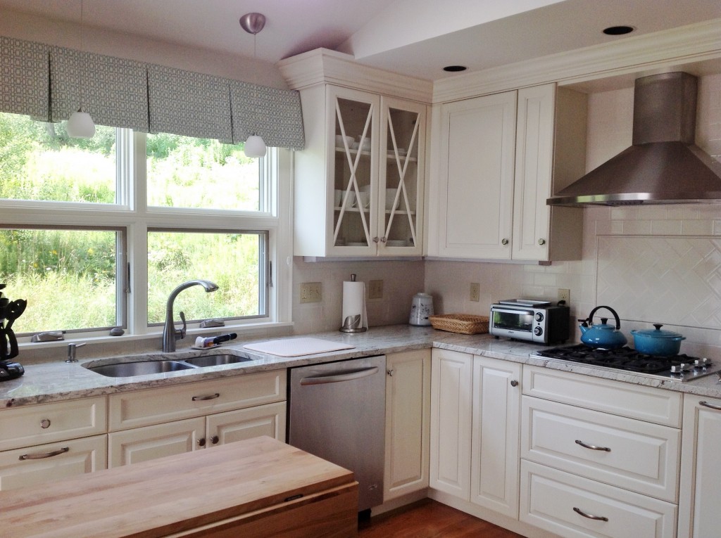 Great renovated kitchen!